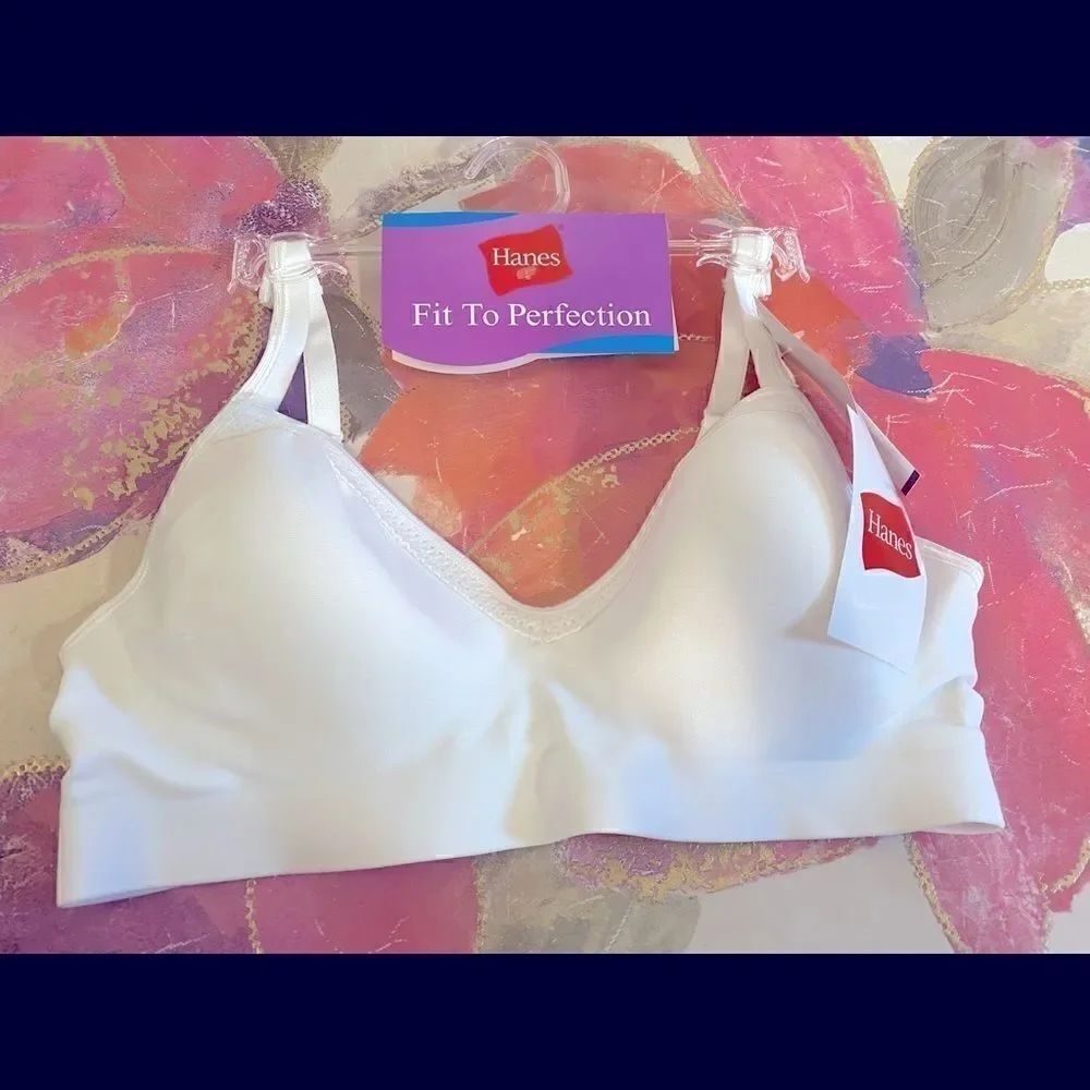 💥Hanes Oh So Light foam comfortflex fit wireless T-Shirt Full Coverage Bra M